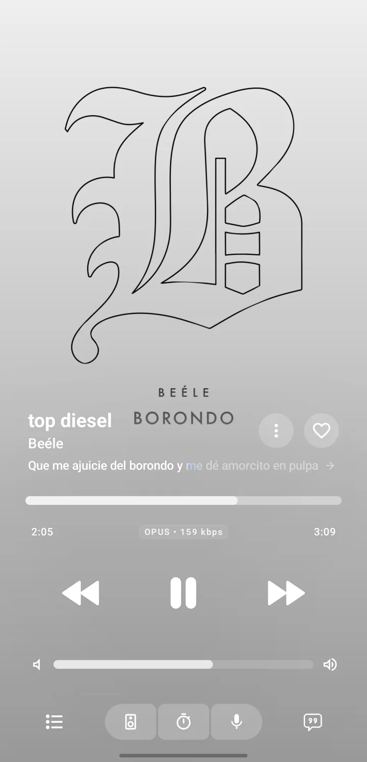 El reproductor de Life Music: la carátula, el título, la letra que avanza y los controles
